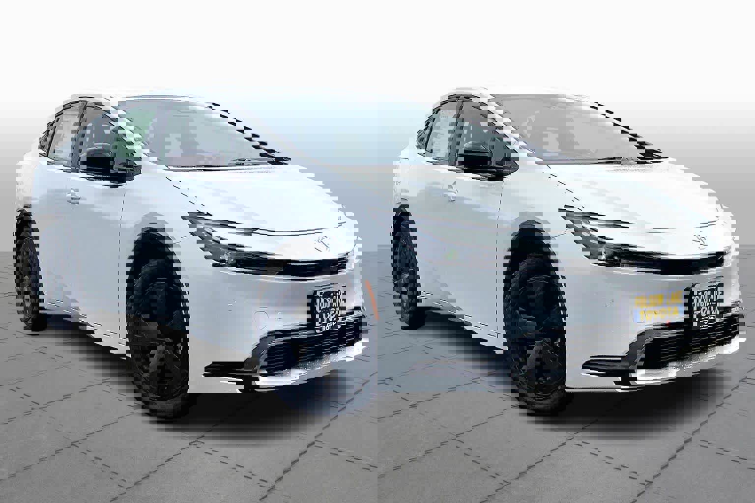 New 2026 Toyota Prius Plug-In Hybrid image 2