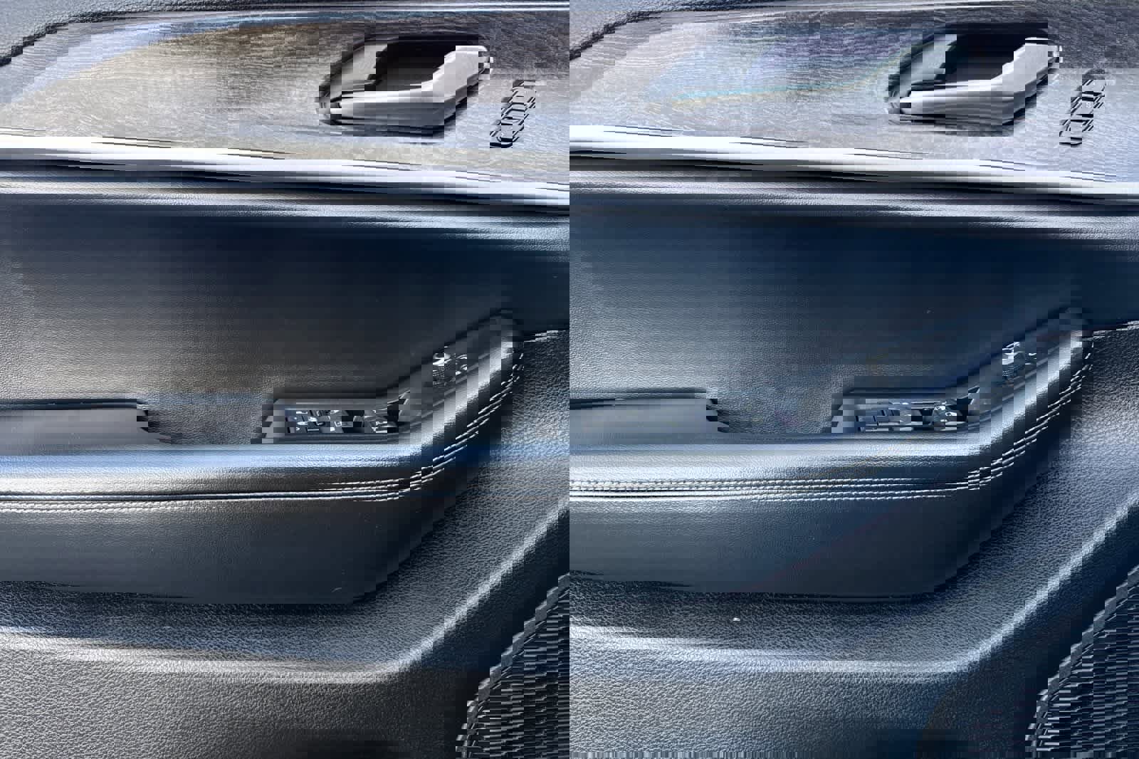 Used 2024 Jeep Grand Cherokee L Limited w/ Luxury Tech Group II image 12