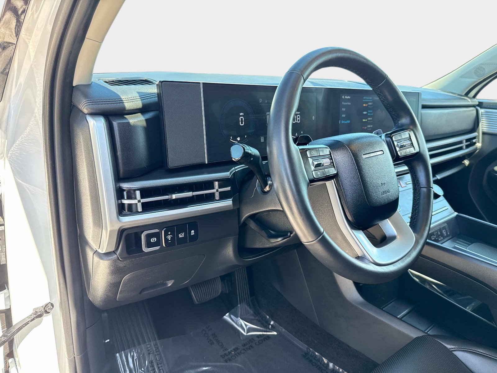 Used 2025 Hyundai Santa Fe SEL image 19