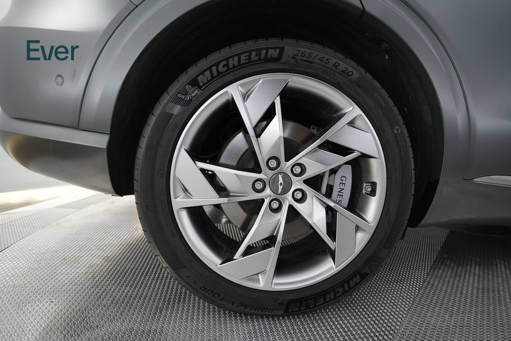 Used 2023 Genesis Electrified GV70 AWD/4WD image 20