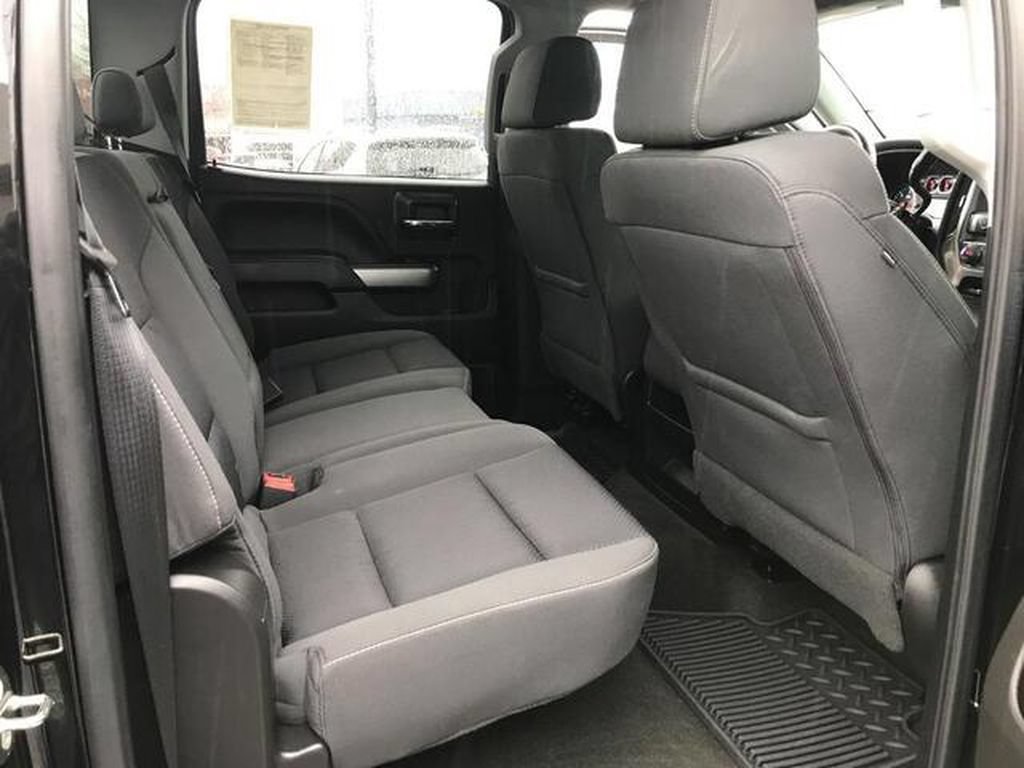 Used 2018 Chevrolet Silverado 1500 LT w/ All Star Edition AWD/4WD image 22