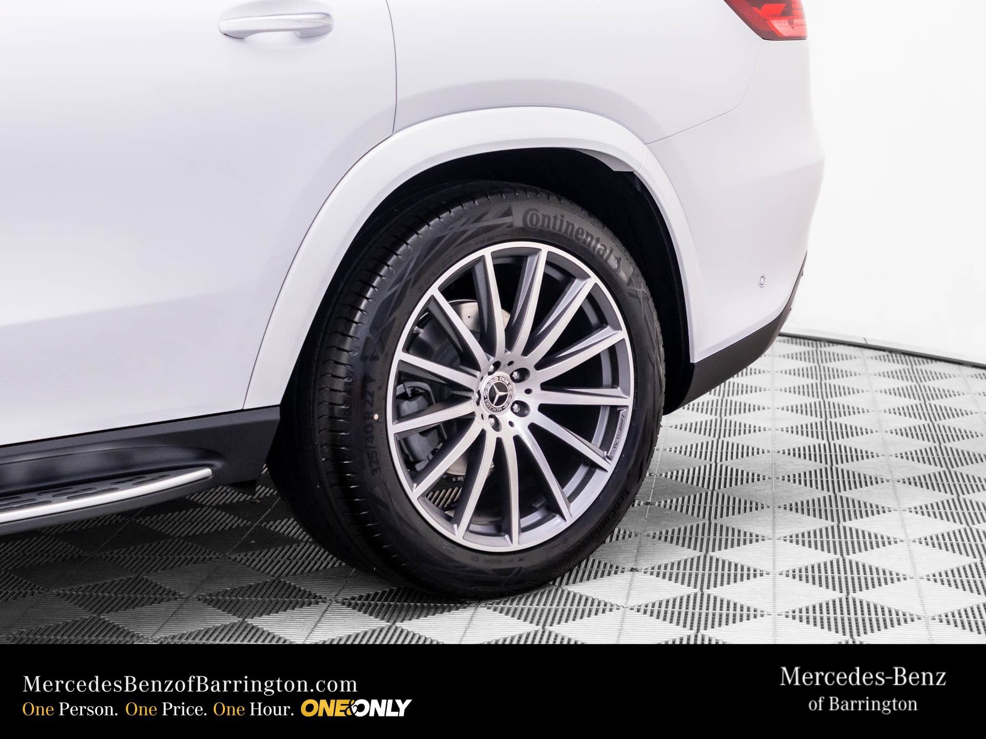 New 2026 Mercedes-Benz GLS 580 4MATIC image 37
