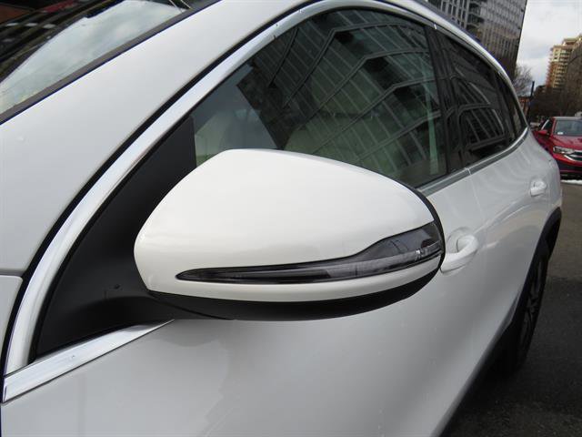 Used 2025 Mercedes-Benz GLA 250 4MATIC image 24