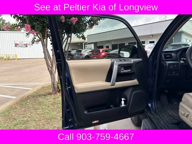 Used 2019 Toyota 4Runner SR5 Premium AWD/4WD image 4