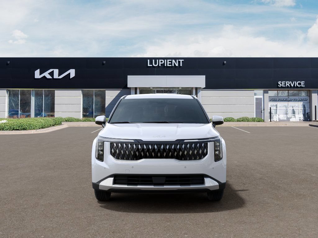 New 2026 Kia Carnival LXS FWD image 3