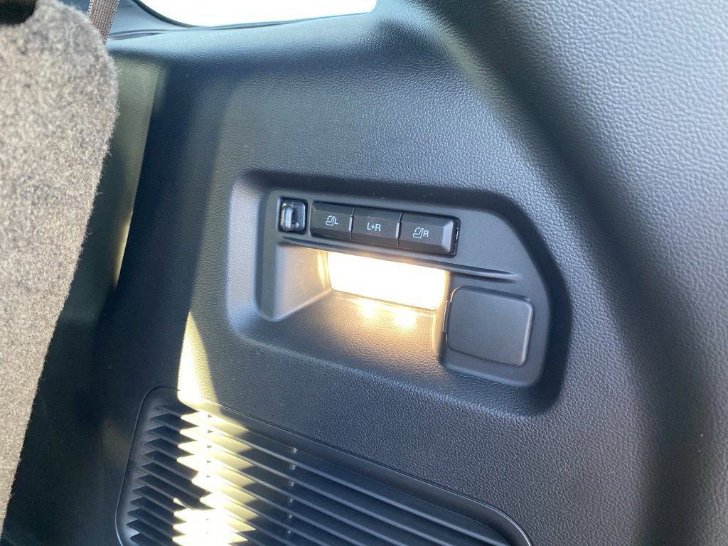 New 2026 Ford Explorer ST w/ Sun And Sound Package image 5