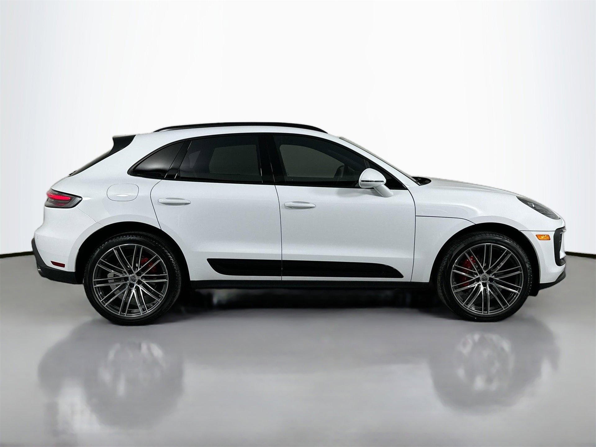 New 2026 Porsche Macan S image 8