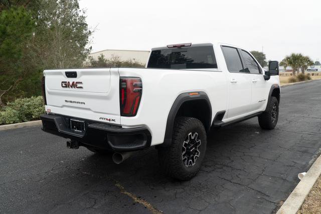 Used 2025 GMC Sierra 2500 AT4X image 3