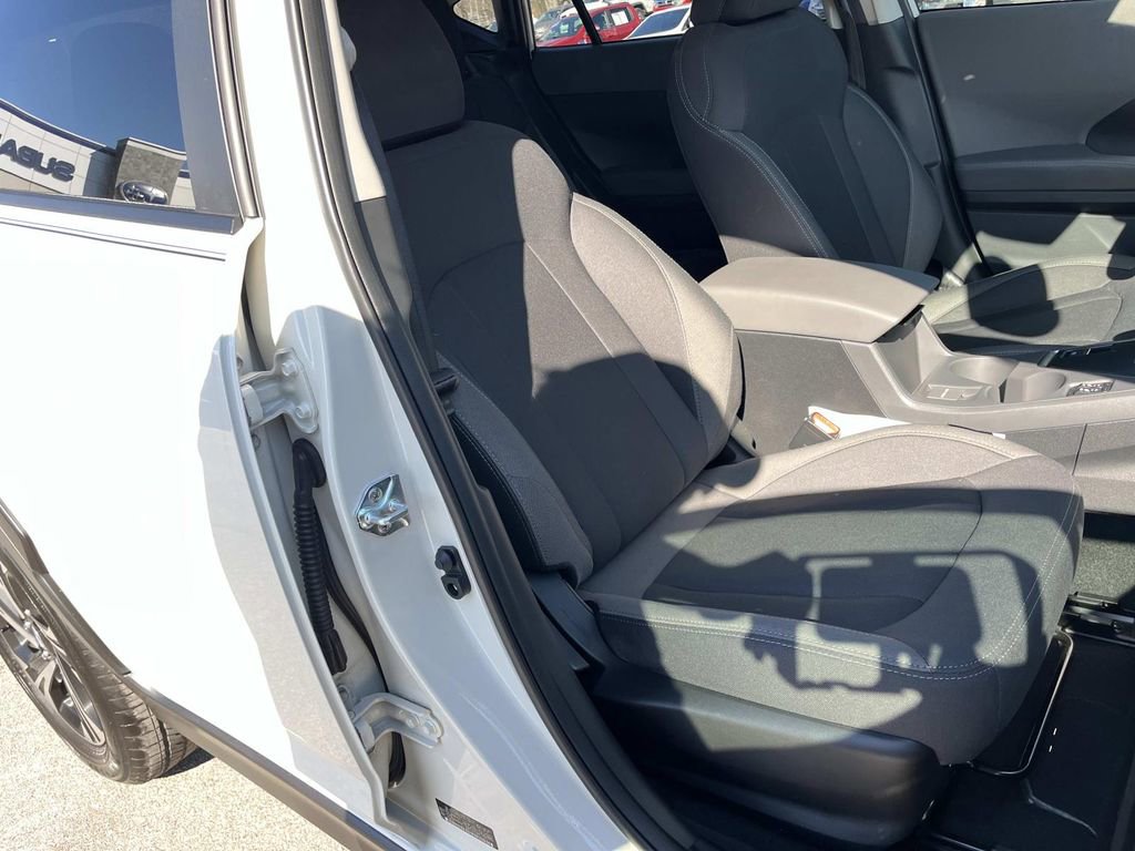 Used 2025 Subaru Crosstrek 2.0i Premium image 22