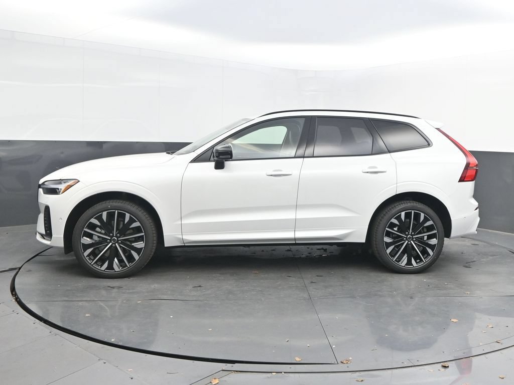 New 2026 Volvo XC60 B5 Ultra w/ Climate Package AWD/4WD image 2