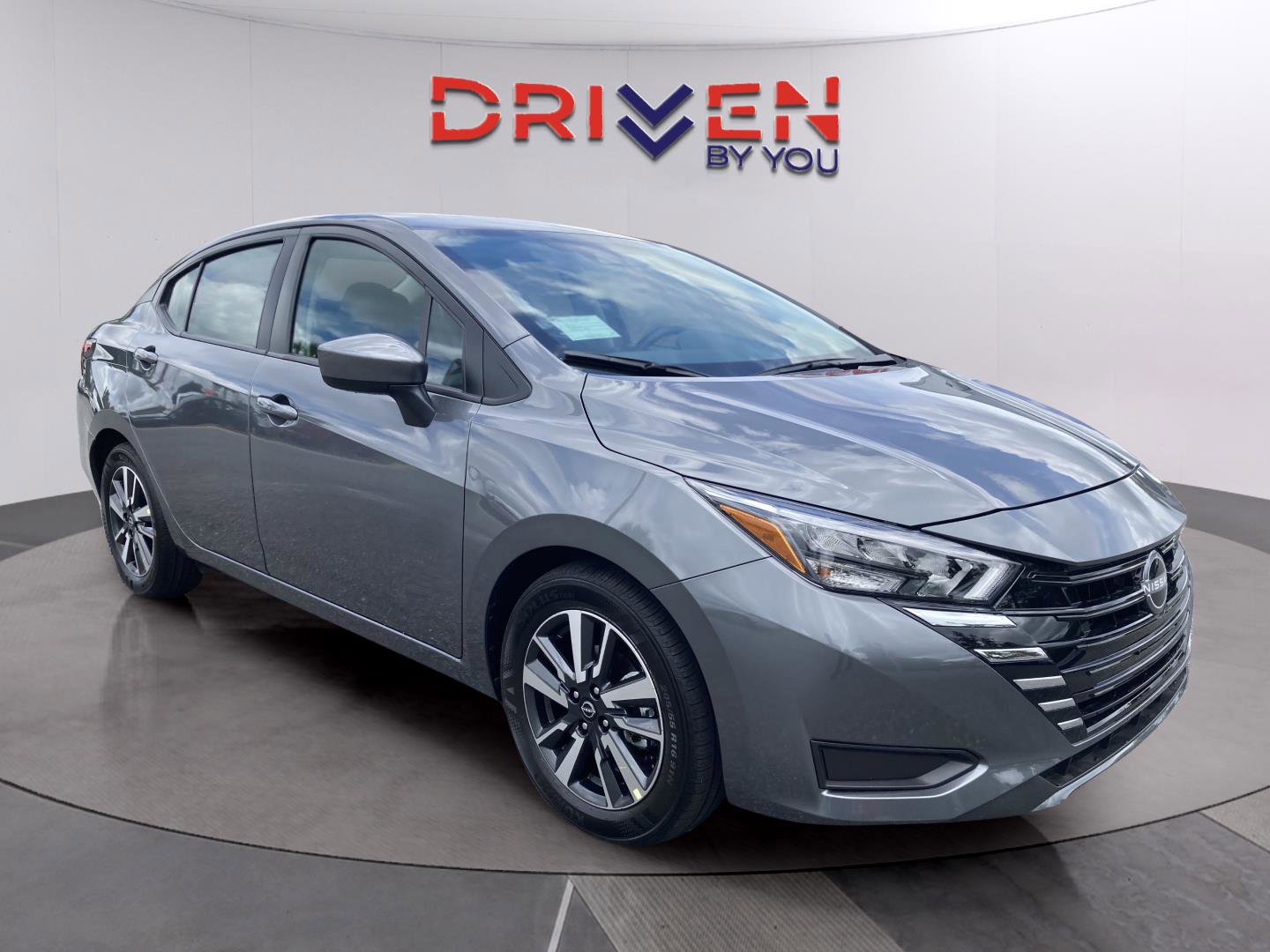 New 2025 Nissan Versa SV image 8