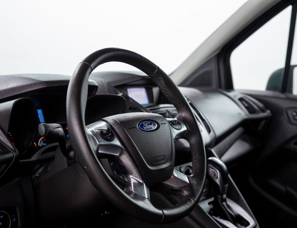 Used 2016 Ford Transit Connect XL FWD image 26