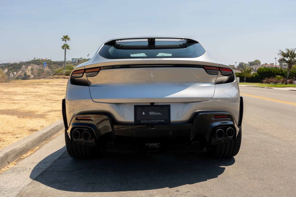Certified 2025 Ferrari Purosangue image 33