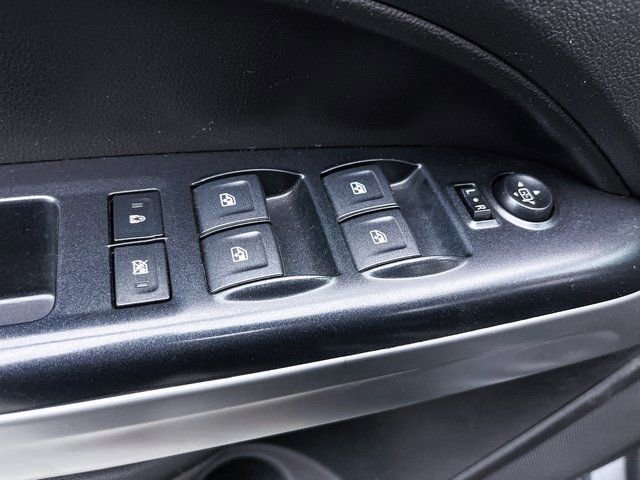 Used 2021 Chevrolet Colorado ZR2 w/ LPO, Premium Interior Package image 18