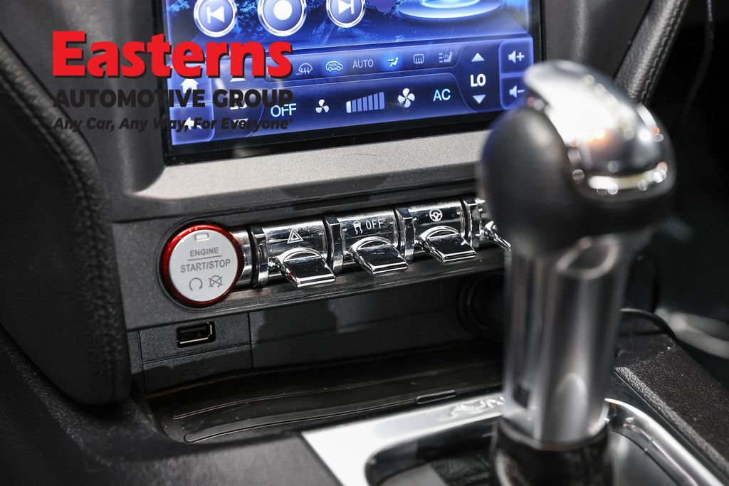Used 2019 Ford Mustang Coupe RWD image 19