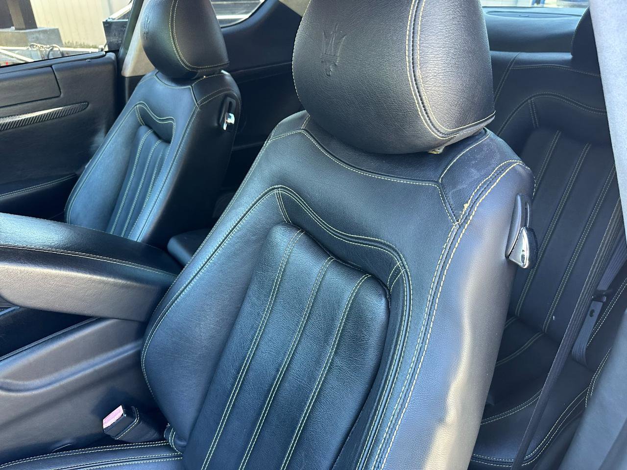 Used 2011 Maserati GranTurismo S RWD image 26