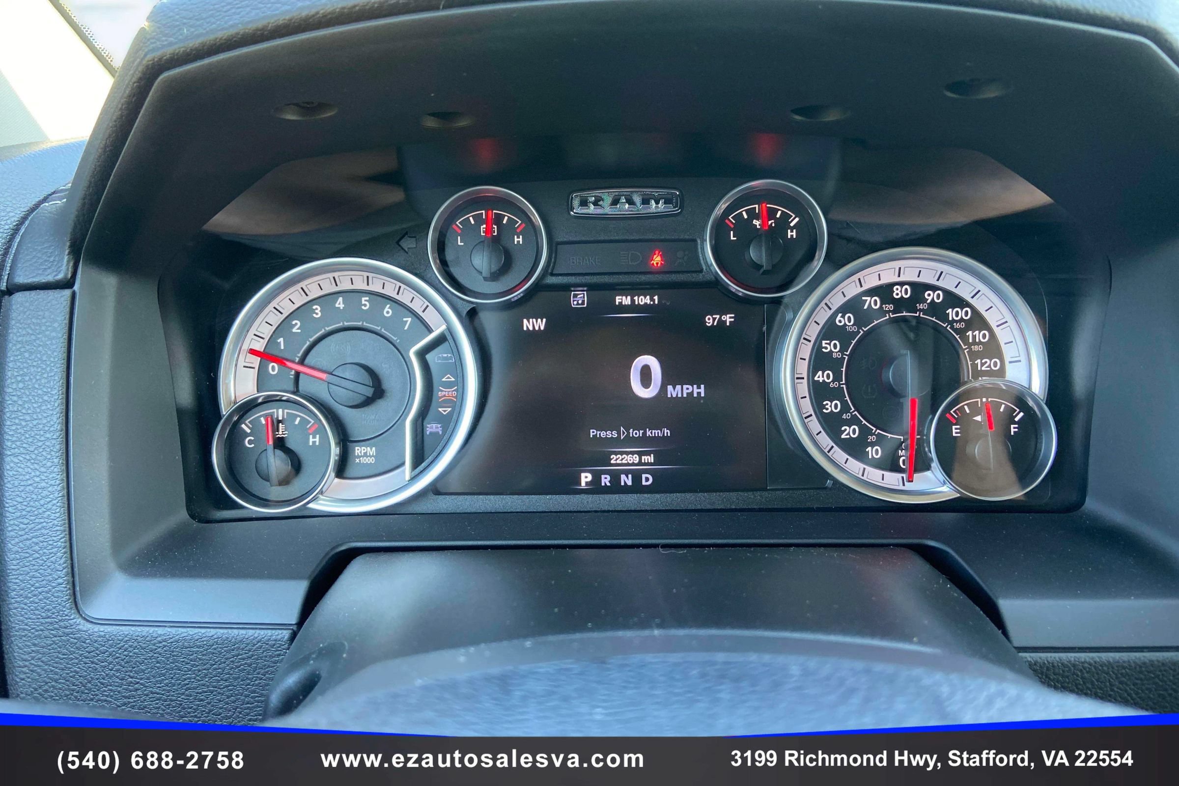 Used 2016 RAM 1500 Laramie w/ Convenience Group AWD/4WD image 21