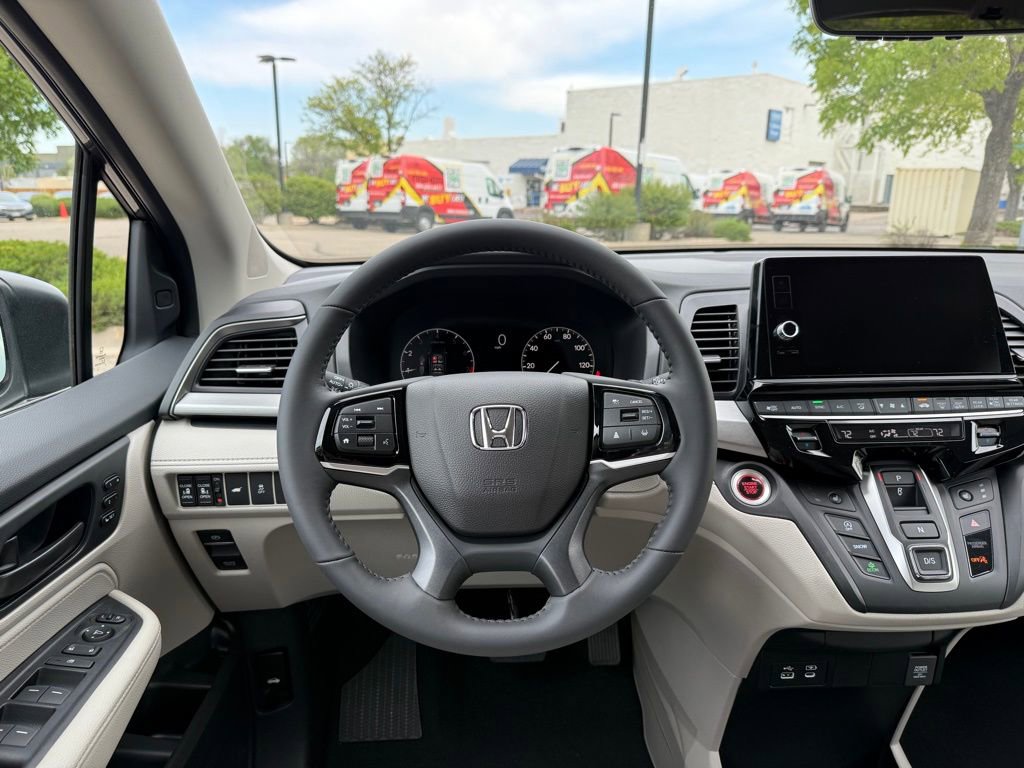 New 2026 Honda Odyssey EX-L image 3