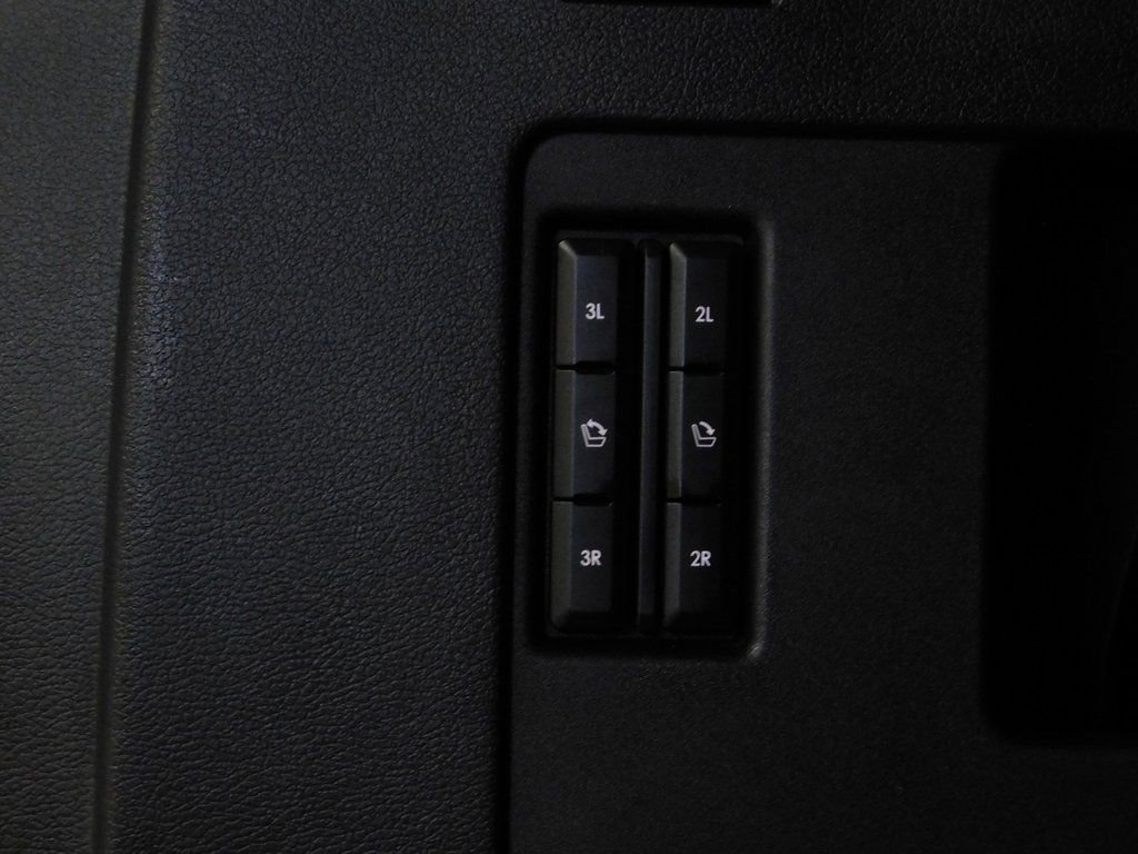 Used 2024 Lincoln Navigator L Reserve w/ Equipment Group 201A image 86