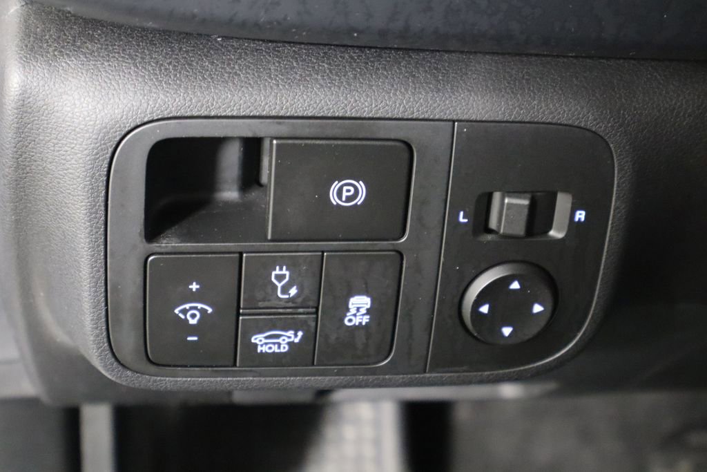 Used 2024 Hyundai Ioniq 6 SEL image 22