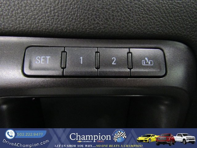 Used 2015 Chevrolet Silverado 1500 LTZ w/ LTZ Plus Package AWD/4WD image 27