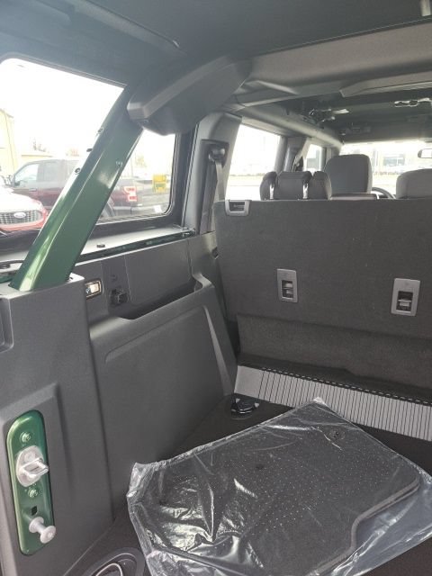 New 2025 Ford Bronco 4-Door AWD/4WD image 15