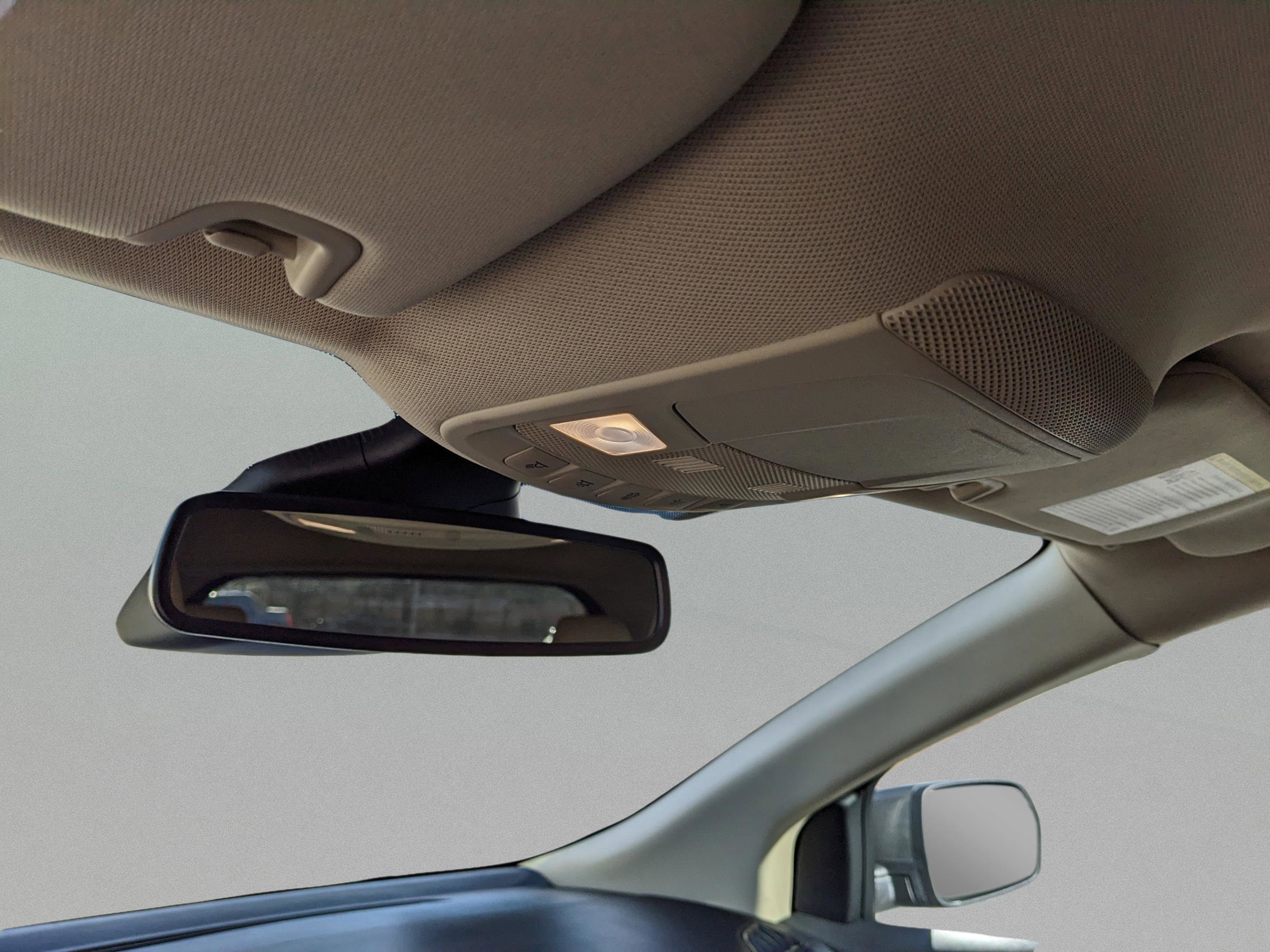 Used 2024 Ford Edge SEL image 17