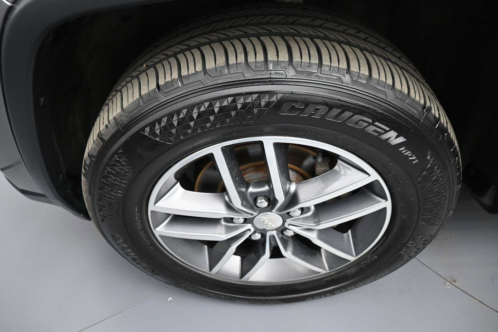 Used 2018 Jeep Grand Cherokee Limited AWD/4WD image 13