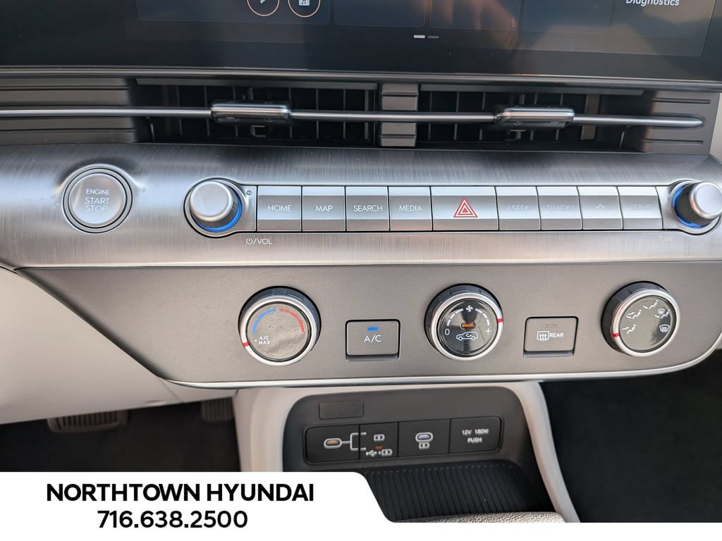 Certified 2024 Hyundai Kona SE AWD/4WD image 16