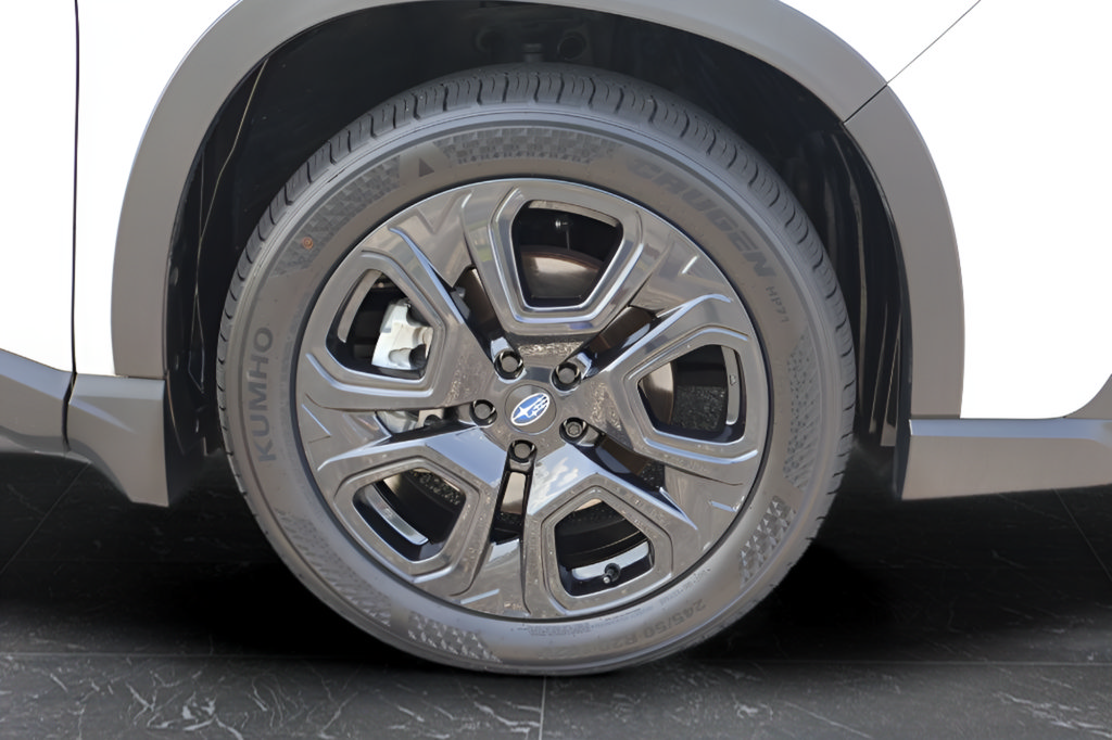 Used 2023 Subaru Ascent Onyx Edition AWD/4WD image 33