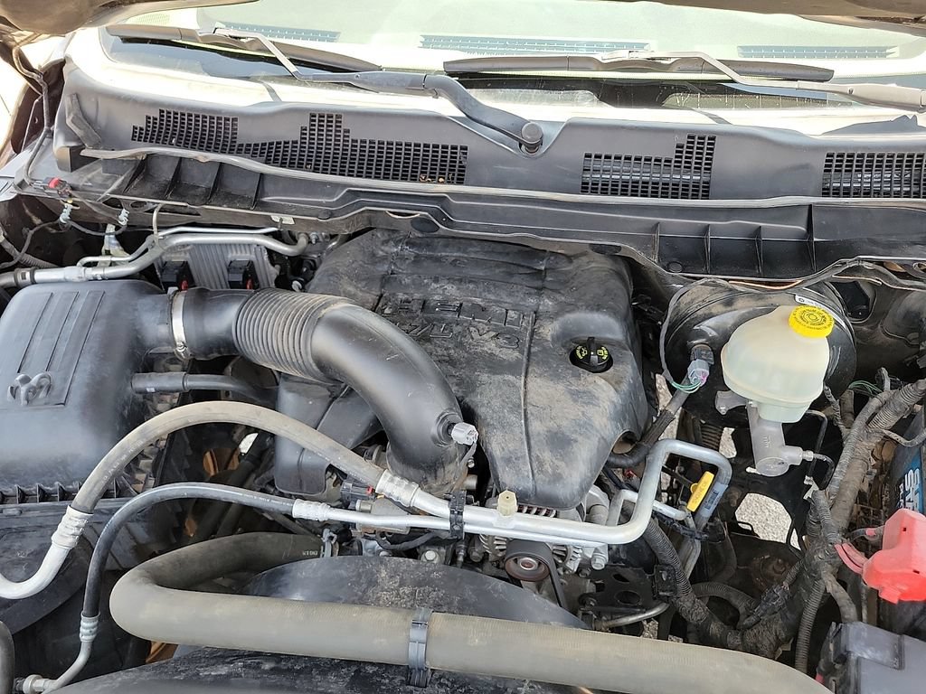 Used 2016 RAM 1500 Lone Star RWD image 16