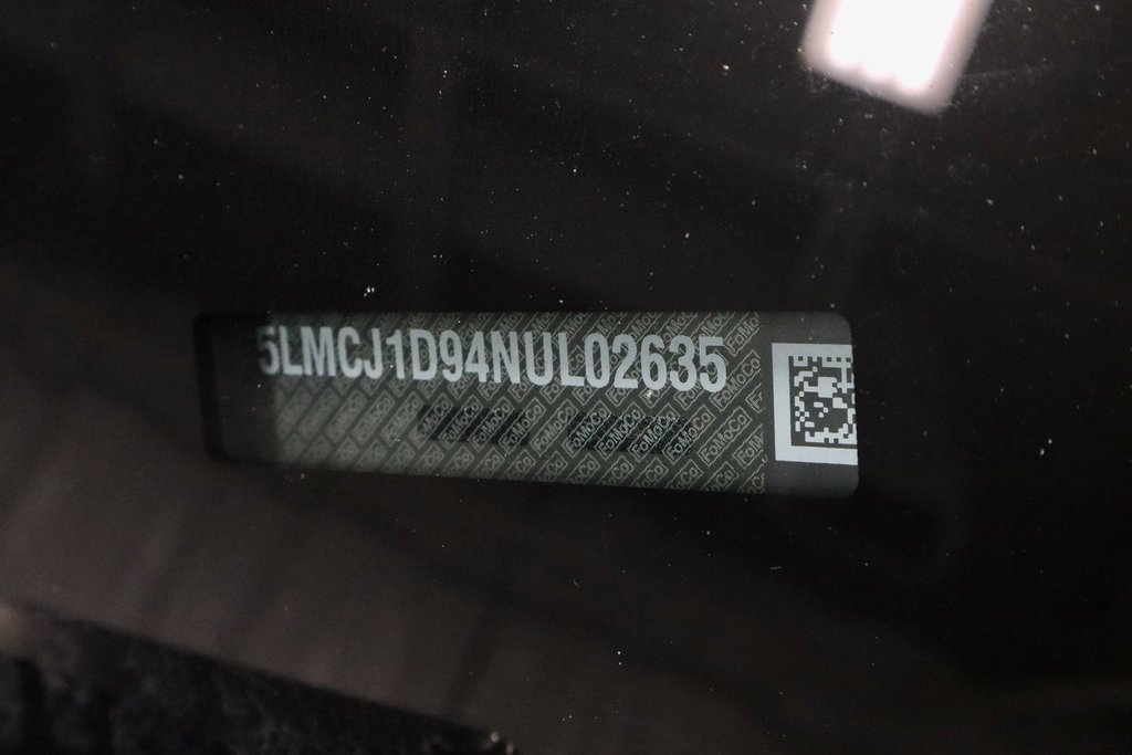 Used 2022 Lincoln Corsair AWD w/ Premium Package image 34