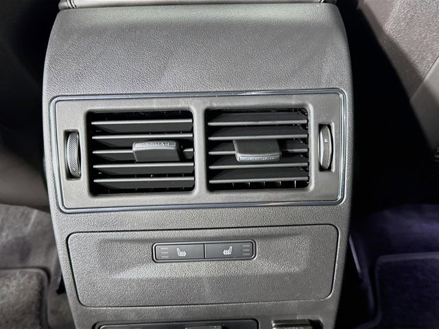 New 2026 Jaguar F-PACE SVR image 27