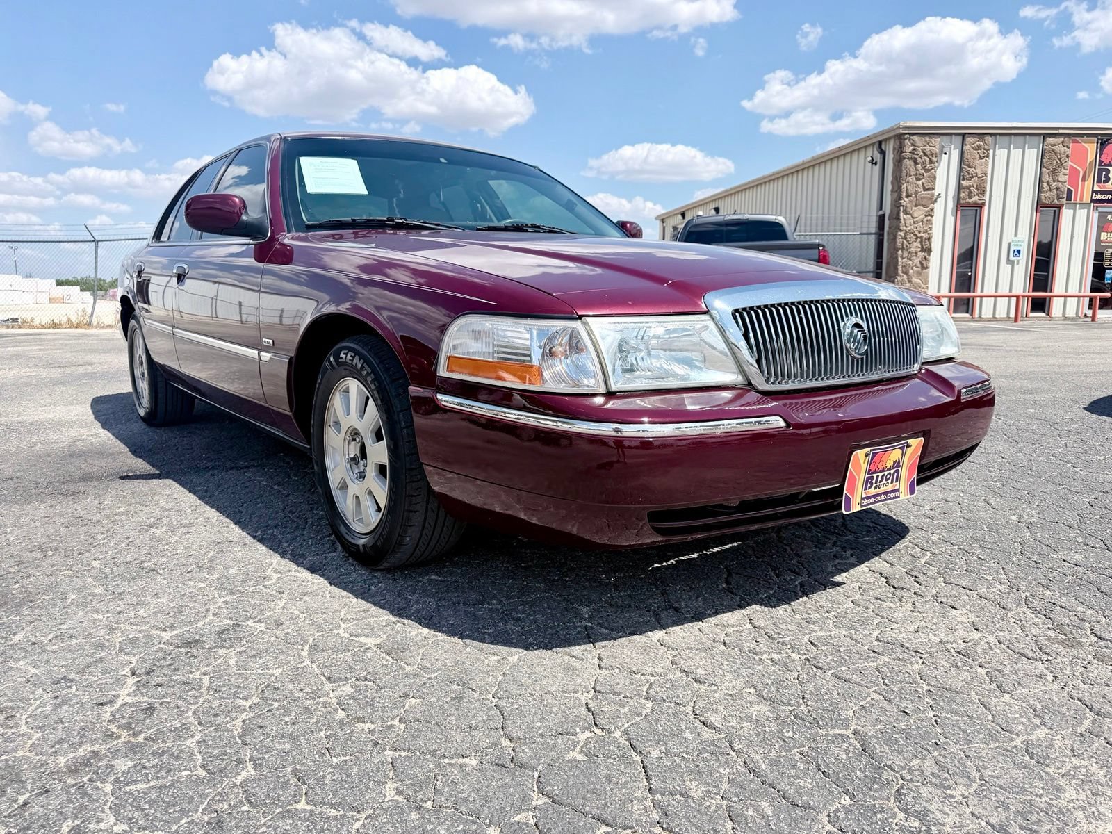 Used 2004 Mercury Grand Marquis LS RWD image 1