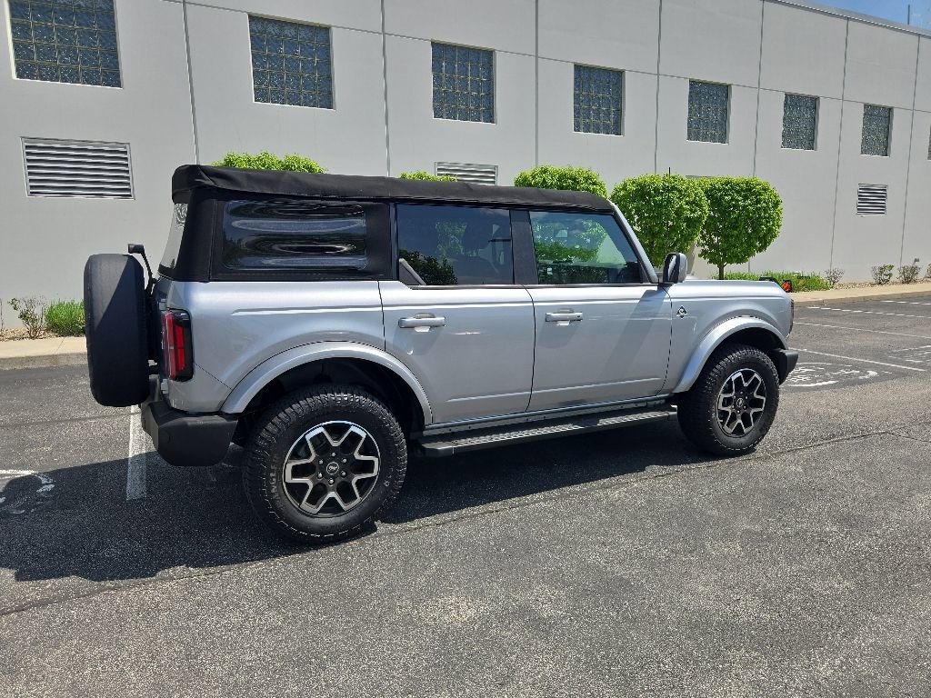 Used 2021 Ford Bronco Outer Banks AWD/4WD image 8