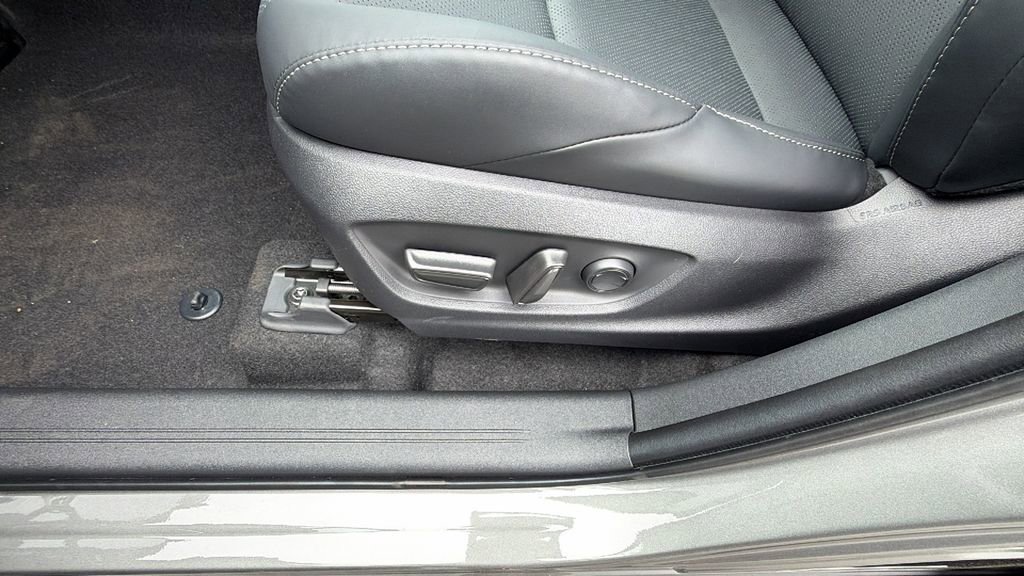 New 2026 Subaru Solterra image 22