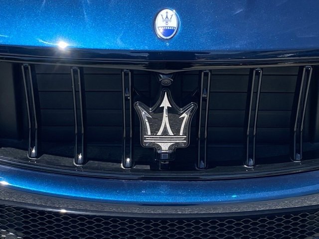 New 2024 Maserati Levante Trofeo image 11