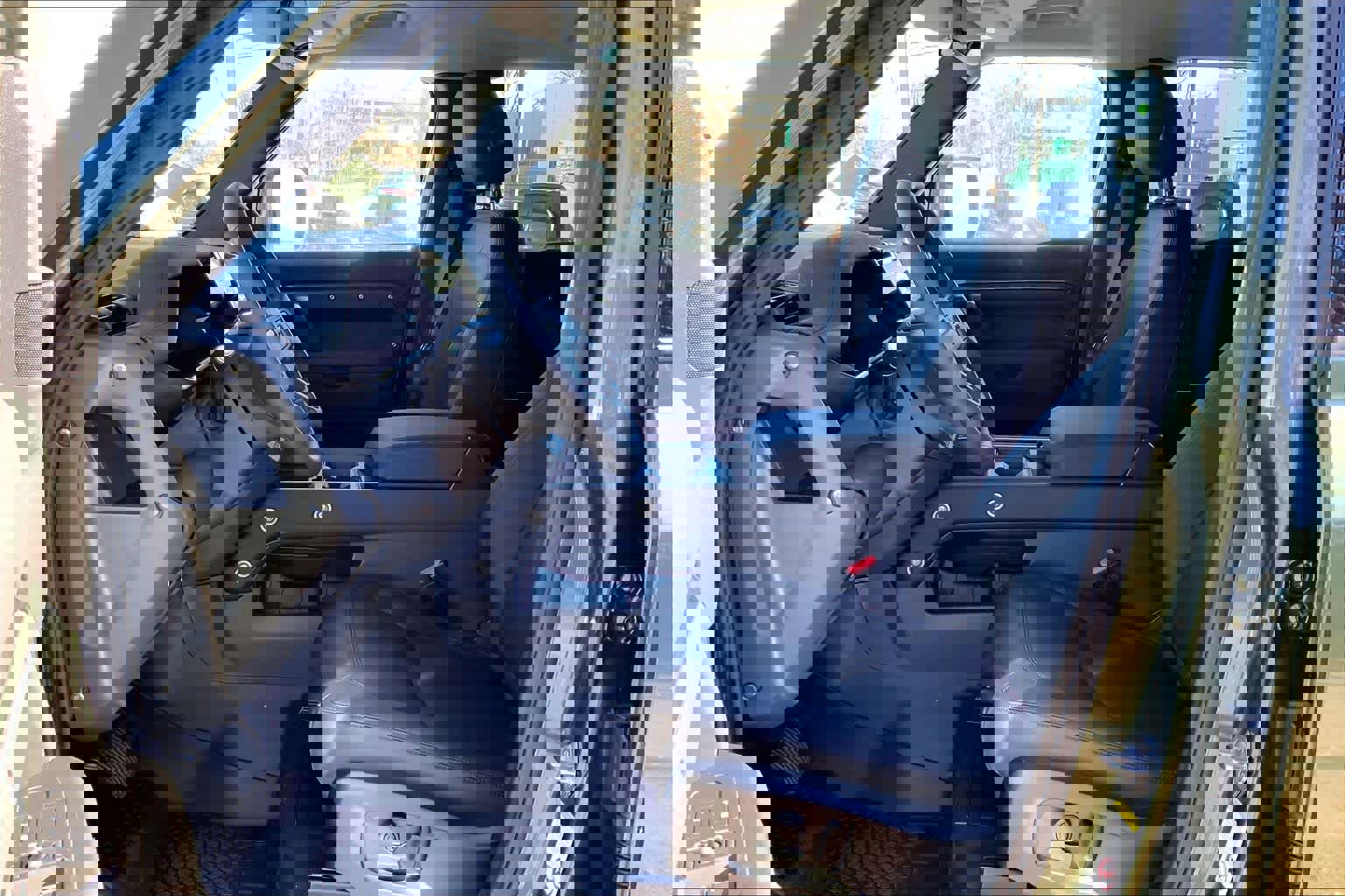 New 2026 Land Rover Defender 110 S image 13