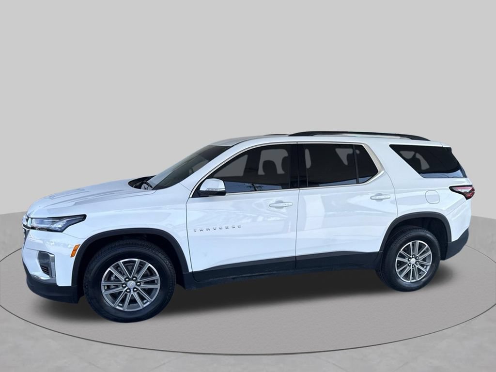 Used 2023 Chevrolet Traverse LT FWD image 3