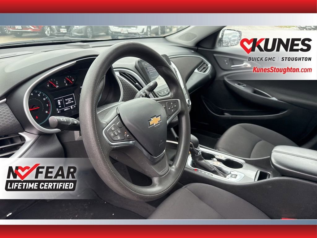 Used 2024 Chevrolet Malibu LT image 21