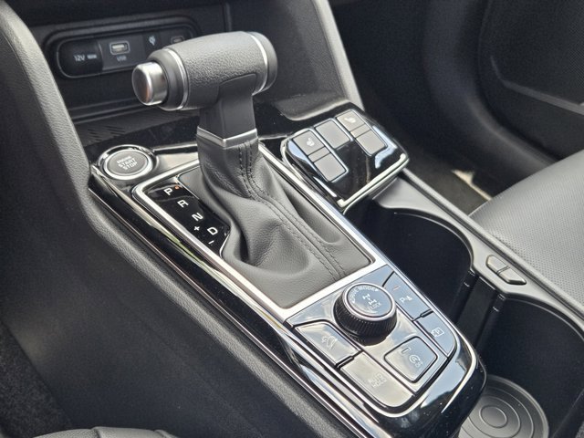 New 2025 Kia Sportage X-Line w/ Premium Package image 16
