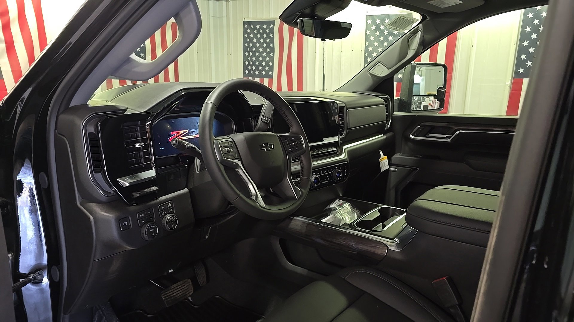 New 2026 Chevrolet Silverado 3500 LTZ w/ LTZ Plus Package image 19