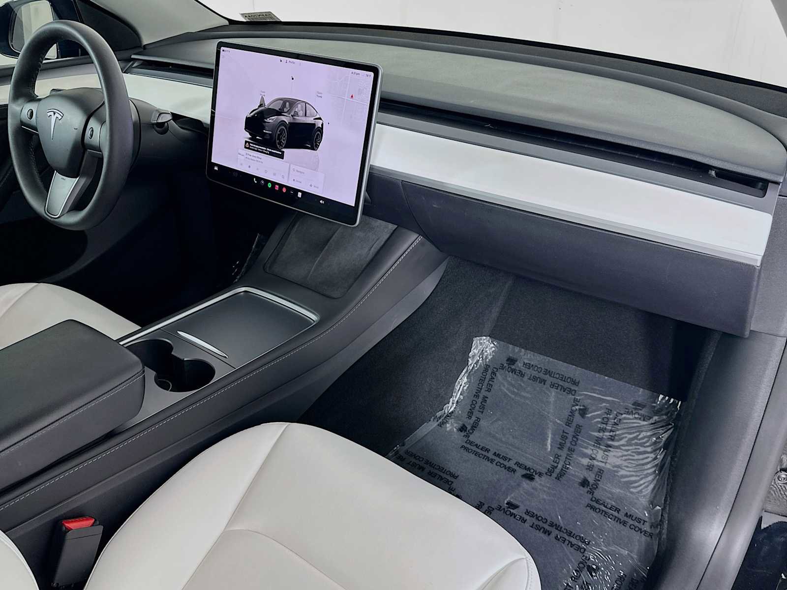 Used 2023 Tesla Model Y Performance image 27