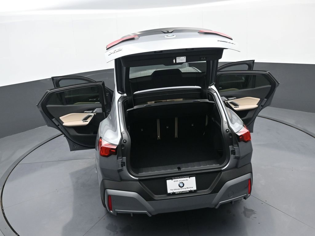 Used 2025 BMW X2 xDrive28i w/ Premium Package image 43