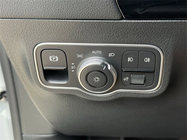 New 2025 Mercedes-Benz GLA 250 image 18