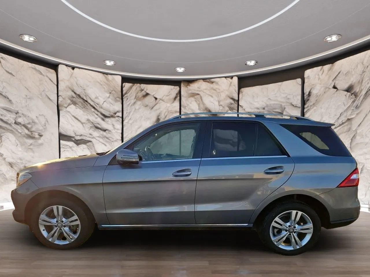 Used 2014 Mercedes-Benz ML 350 4MATIC image 3