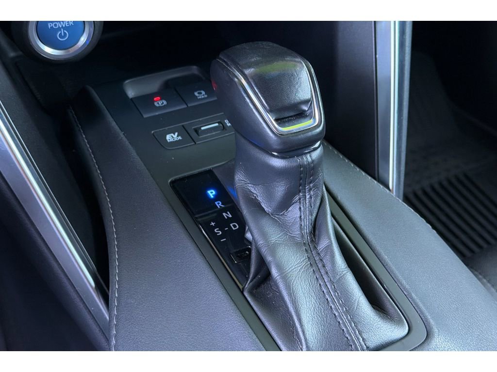 Certified 2021 Toyota Venza LE AWD/4WD image 24