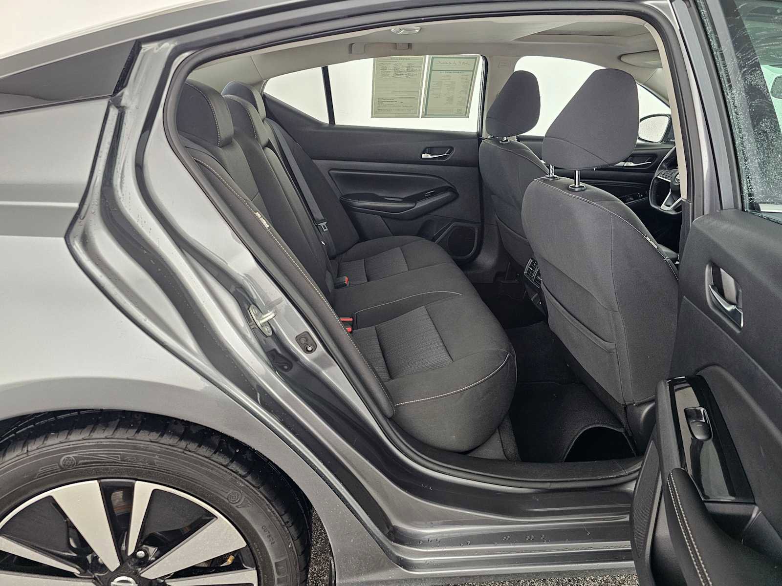 Used 2020 Nissan Altima 2.5 SV image 12