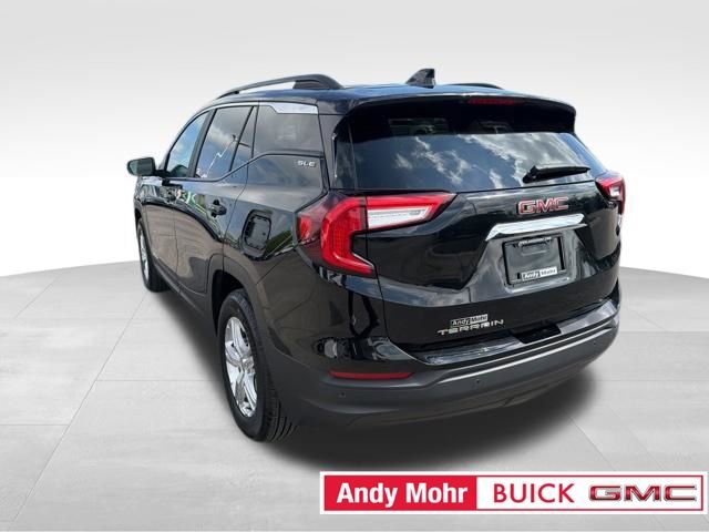 Used 2024 GMC Terrain SLE w/ Driver Convenience Package FWD image 10