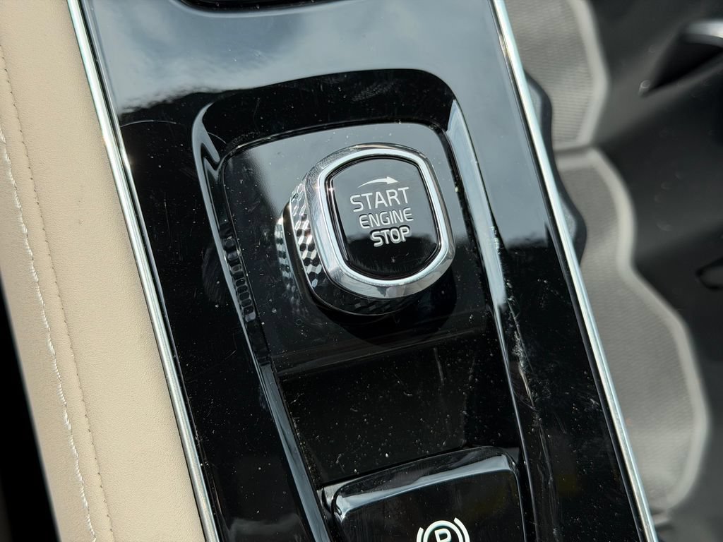New 2026 Volvo XC90 T8 Ultra AWD/4WD image 29